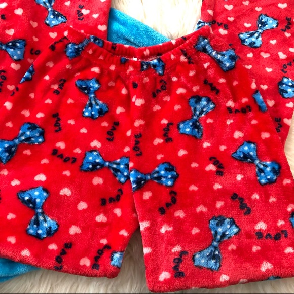 Warm and Cozy Womens Pullover Sweater and Pant Pajama Set Size Medium - Picture 7 of 9